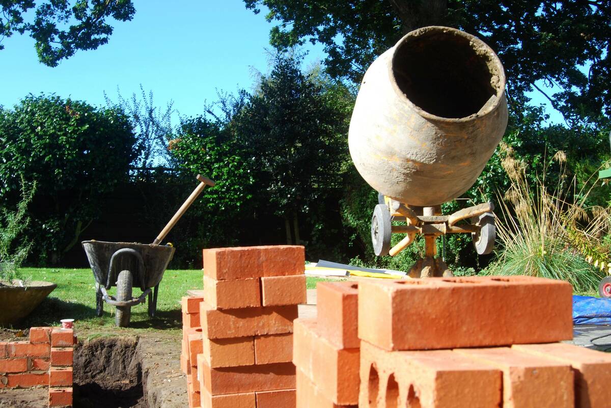 equipment for building conservatories